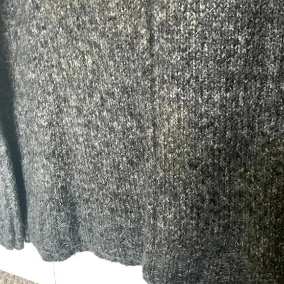 Hartford Alternative Classics Gray Mock Neck sweater - Picture 4 of 12